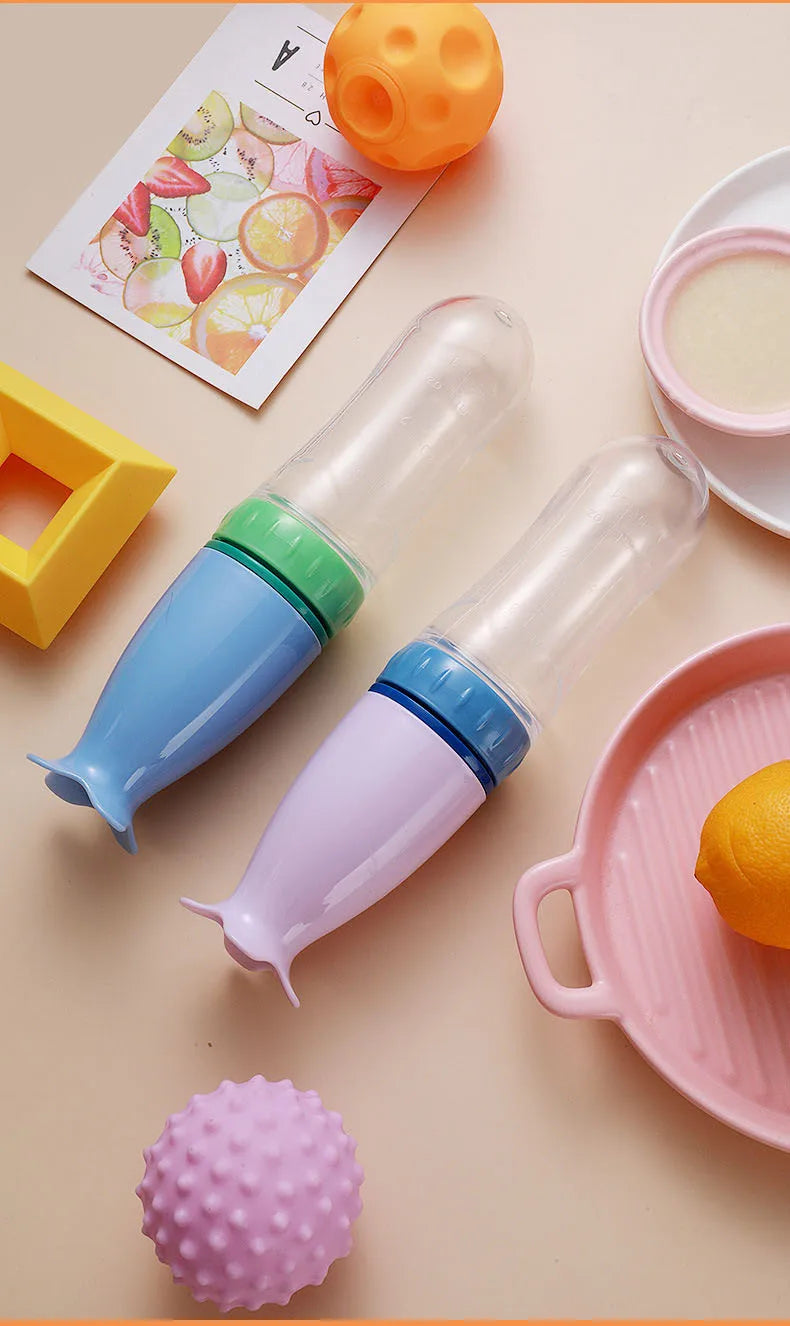 Safe Useful Silicone Baby Bottle With Spoon Food